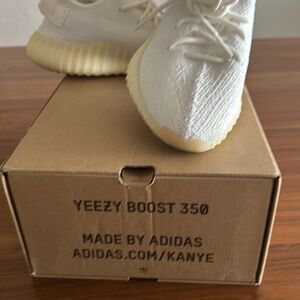 Yeezy boost 350- brand new